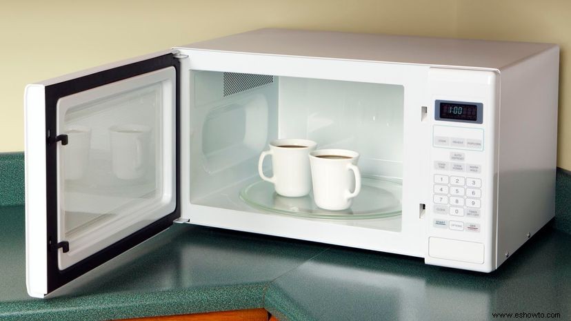 ¿Puede la ciencia explicar por qué el café en el microondas sabe tan mal? 