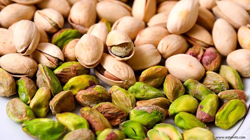 ¿Por qué los pistachos se venden con cáscara? 