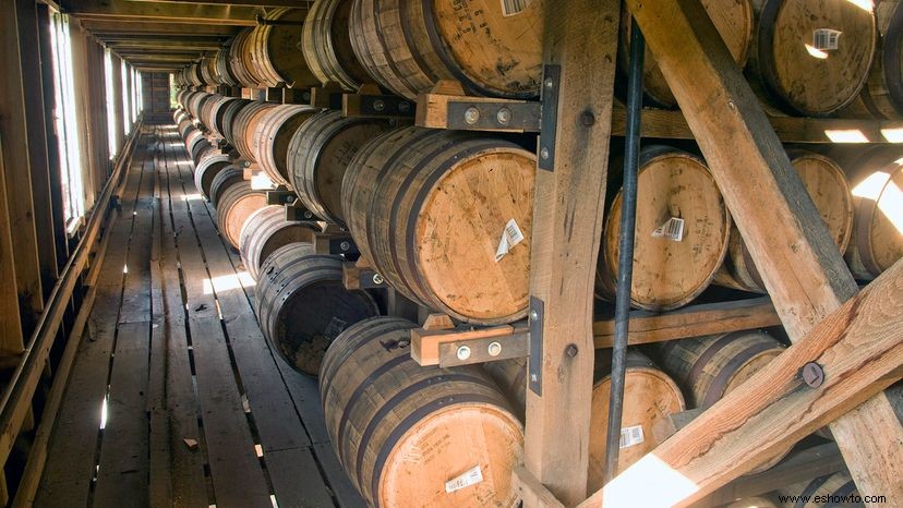 ¿Cuál es la diferencia entre whisky y bourbon? 