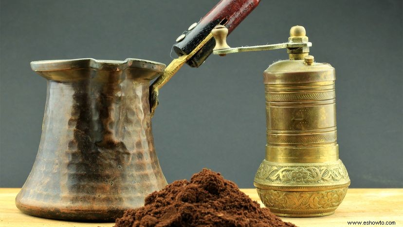El café turco está impregnado de tradición y es fácil de preparar 