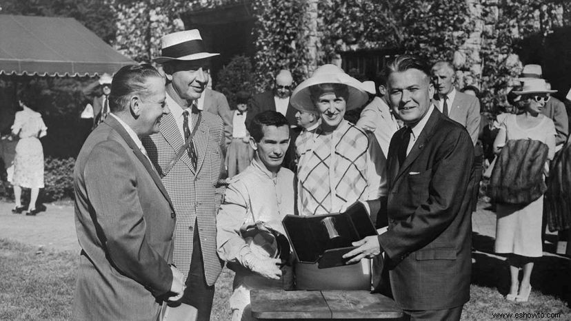 Por qué el Mint Julep es la bebida oficial del Derby de Kentucky 