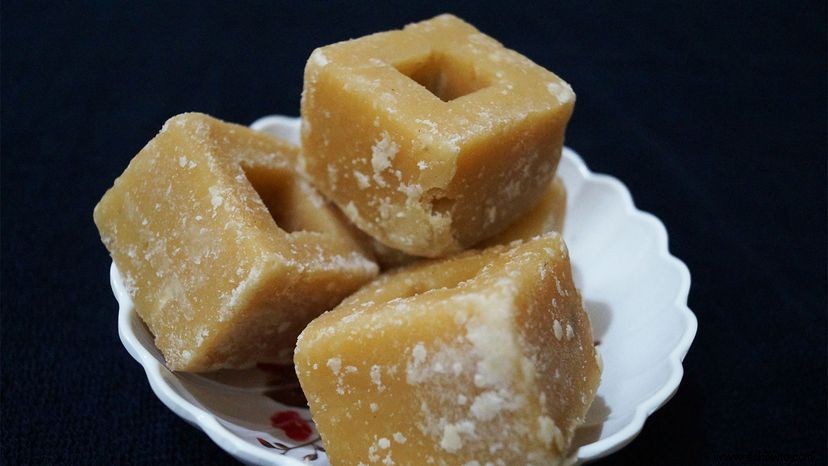 ¿Qué es Jaggery y es mejor para ti que el azúcar? 