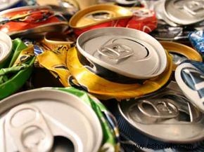 La guía definitiva para manualidades con latas de aluminio recicladas 