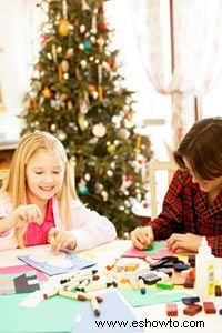 Guía definitiva de manualidades navideñas recicladas para niños 