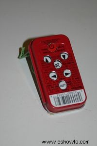 Cómo hacer un control remoto con una lata de Altoids 