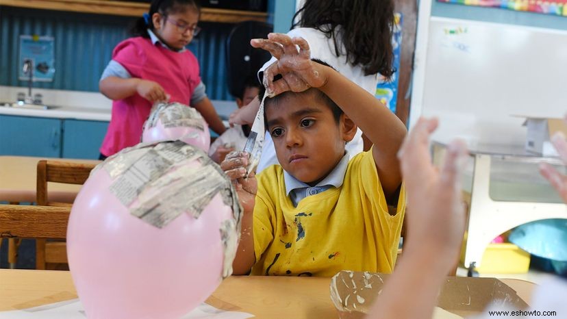 Papel maché:marionetas, piñatas y tazones que cualquiera puede hacer 