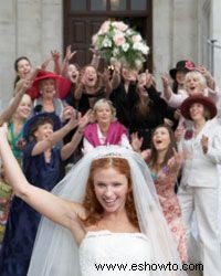 10 rituales de recepción de bodas que desearíamos morir ya 
