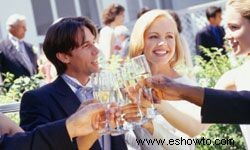 10 citas cortas y dulces para usar en un brindis de boda 