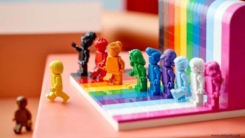 ¡El nuevo set LEGO Pride ilustra que todos son geniales! 