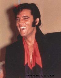 Biografía de Elvis Presley 