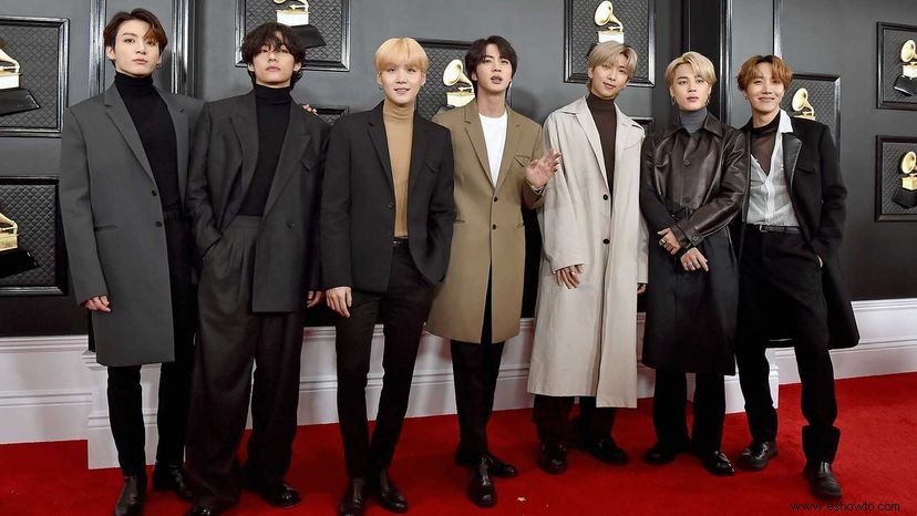 BTS Syllabus es colaborativo con un EJÉRCITO de expertos 