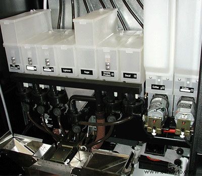 Galería de imágenes del interior de una máquina expendedora 