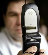 ¿Cómo funciona la función de walkie-talkie en un teléfono Nextel? 
