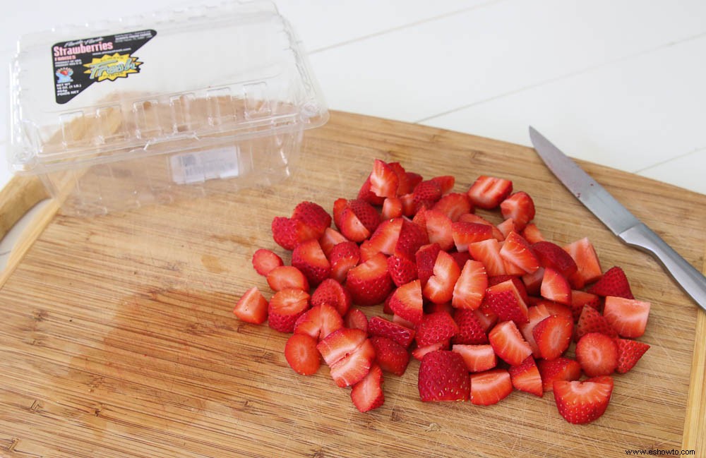 Receta de bocados de fresa y chocolate congelados 