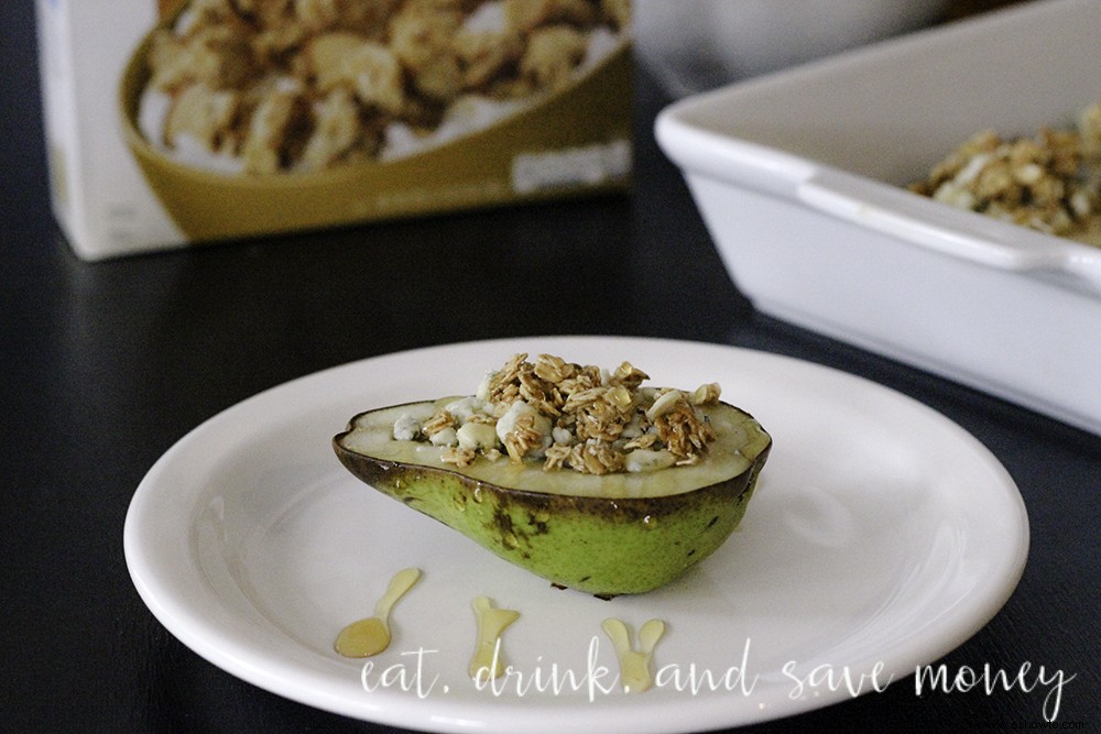 Peras al horno con gorgonzola, granola y miel 