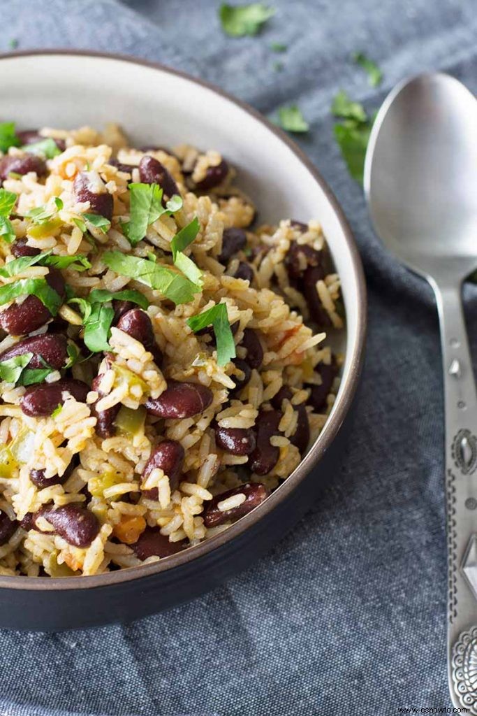 20 recetas de arroz y frijoles para cocinar con un presupuesto ajustado 