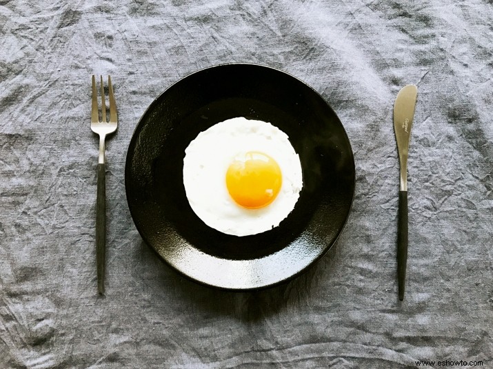 Un ayuno de huevo Keto de 3 días puede ayudarlo a revivir una caída de pérdida de peso 