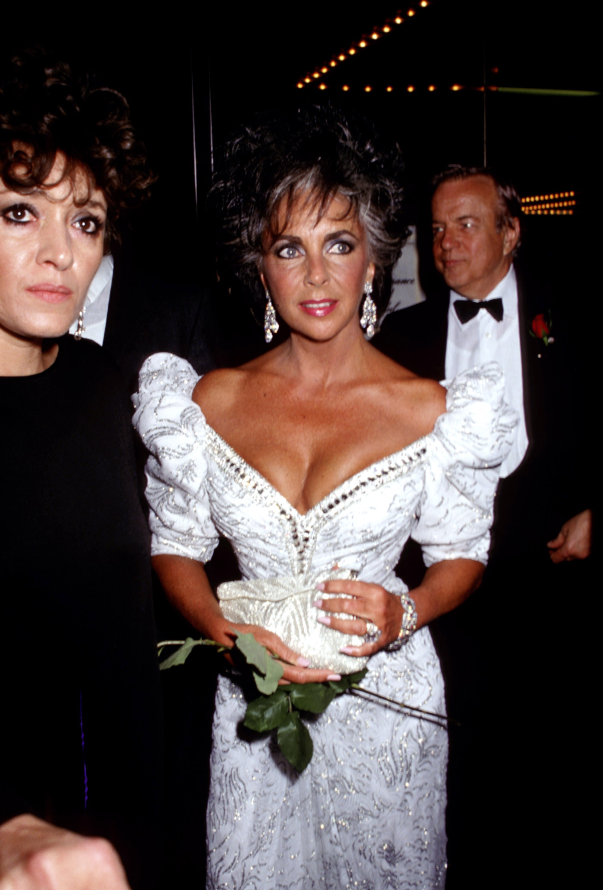 Consejos de dieta de Elizabeth Taylor que la ayudaron a perder 55 libras 