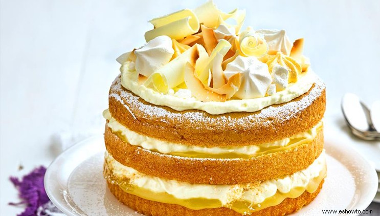 3 deliciosas recetas de postres inspiradas en el pastel de bodas de Harry y Meghan 