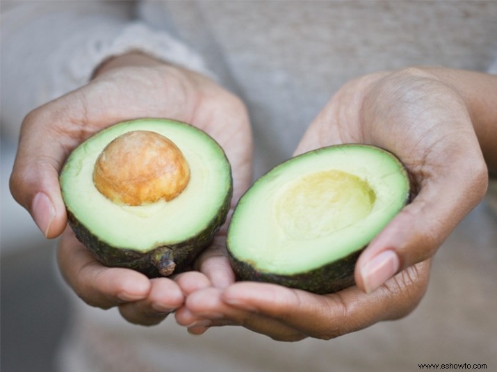 Cómo madurar aguacates rápidamente sin sacrificar el sabor 