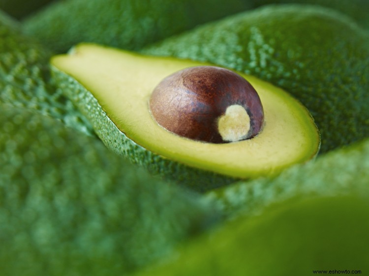 Cómo madurar aguacates rápidamente sin sacrificar el sabor 