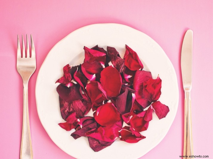 Las rosas comestibles ofrecen dulces beneficios para la salud, pero solo si son seguras para comer 