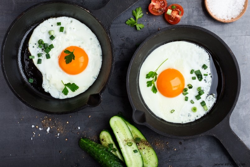 ¿Es posible comer demasiados huevos en un día? 