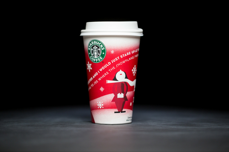 Vea cada vaso navideño de Starbucks en este resumen navideño 