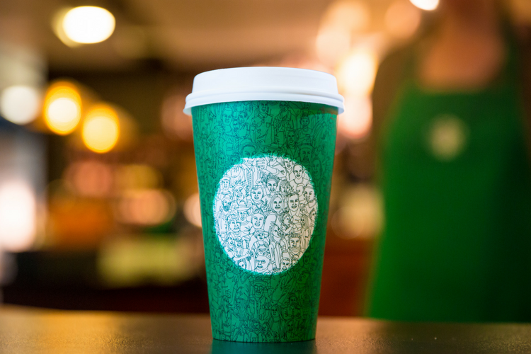 Vea cada vaso navideño de Starbucks en este resumen navideño 