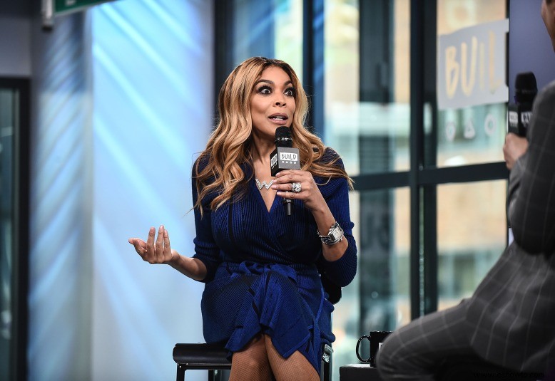 Wendy Williams se sobrecalentó con su disfraz de Halloween y se desmayó en TV en vivo 