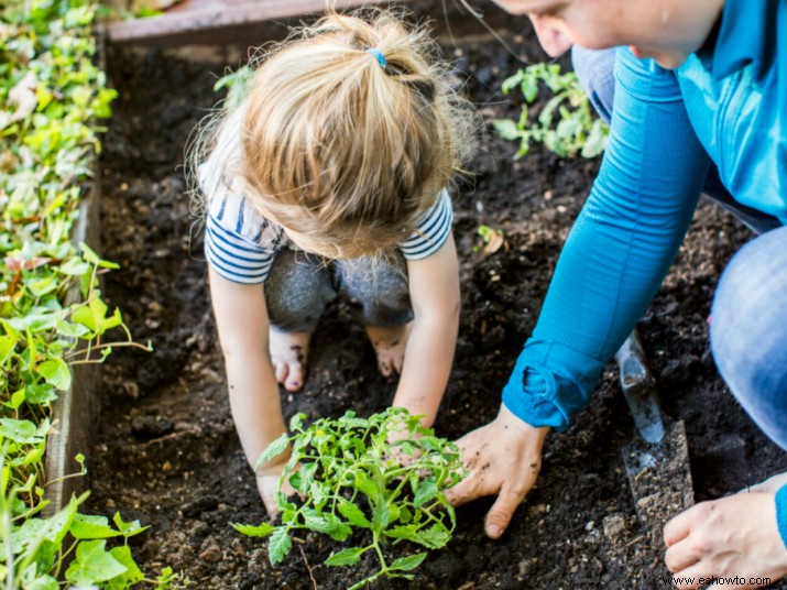 12 consejos para hacer que la jardinería con sus hijos sea fácil y divertida 