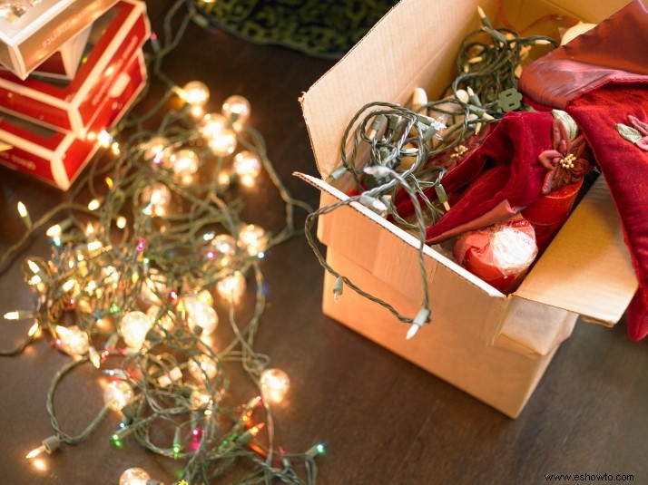 Cómo reciclar luces navideñas viejas o rotas 