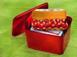 Guarda tus adornos navideños con cartones de huevos: truco práctico y efectivo