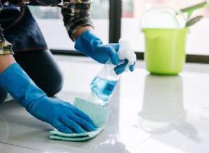 Guía Experta: Cómo Limpiar Pisos de Baldosas Cerámica, Piedra, Porcelanato y Lechada