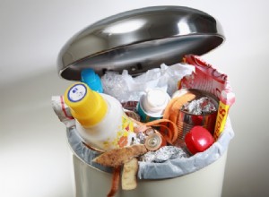 3 trucos que previenen o eliminan el olor a basura sin productos de limpieza sofisticados 