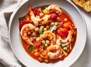 Guiso de Gambas y Chorizo: Receta Española Rápida en 30 Minutos