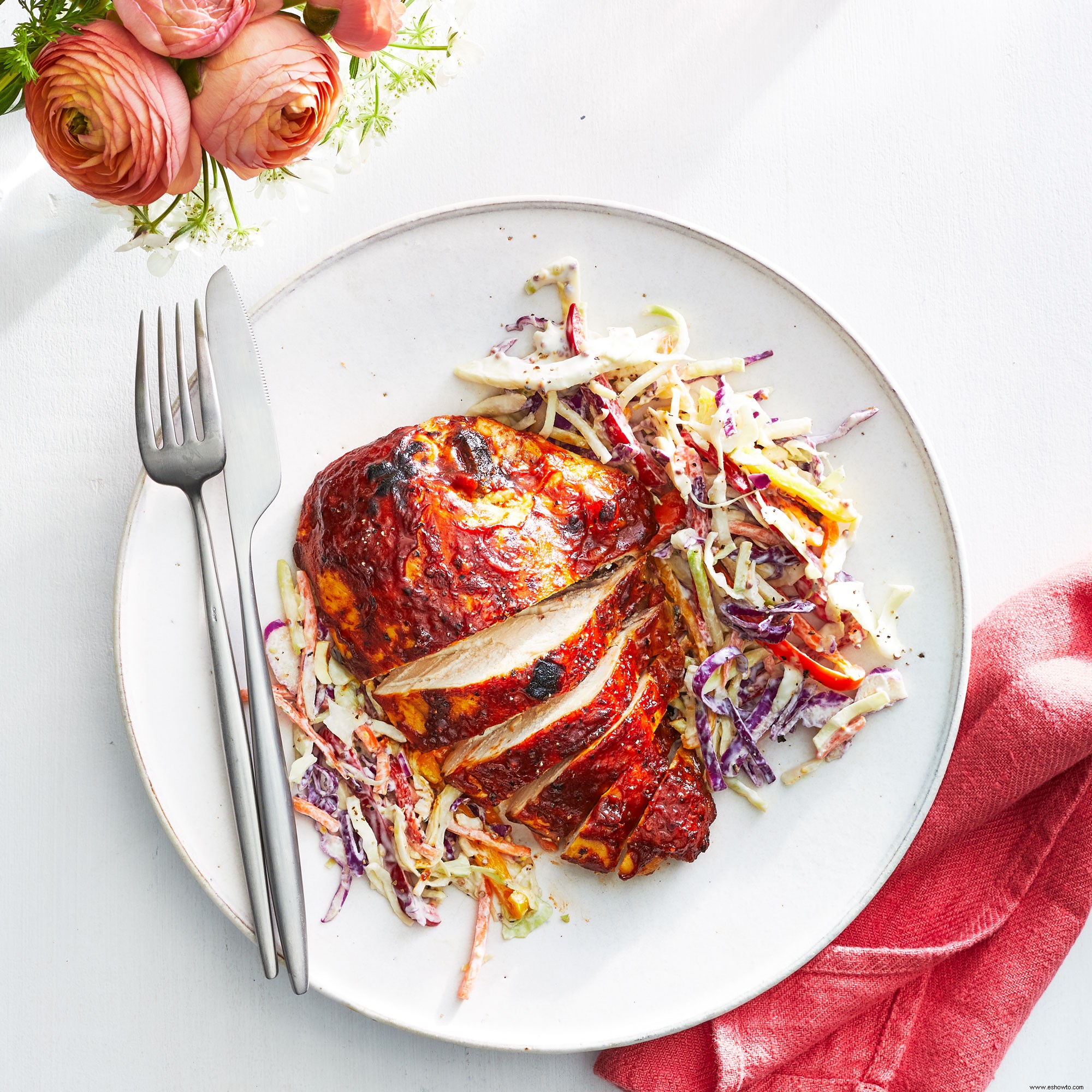 Pollo A La Barbacoa Con Ensalada 