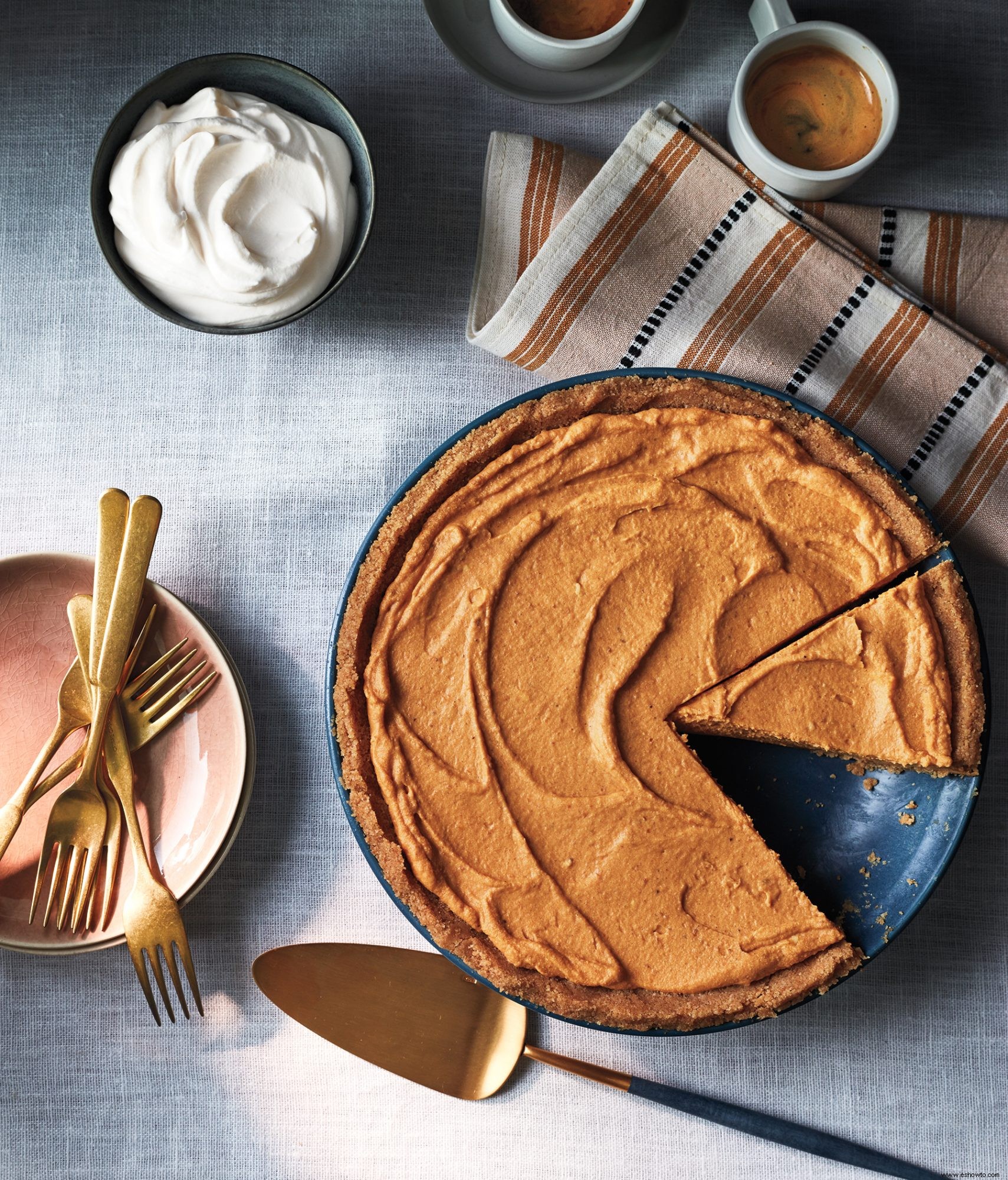 El pastel de calabaza sin hornear es el postre de otoño perfecto para salvar la cordura y sin complicaciones 