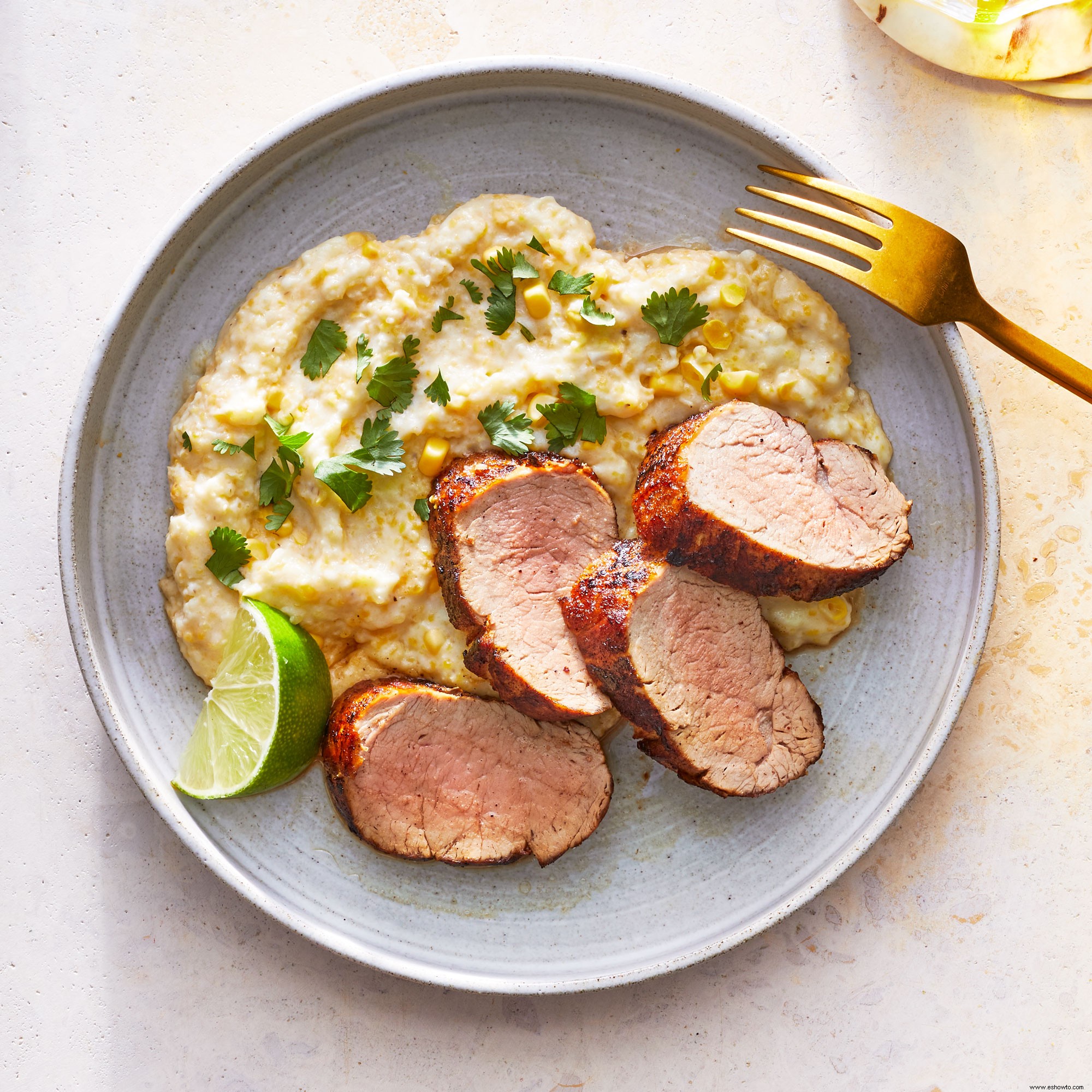 Lomo De Cerdo Con Polenta De Maíz Fresco 