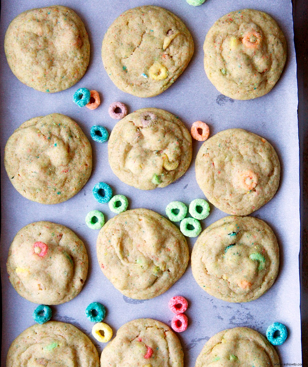 Galletas de azúcar Froot Loops horneadas suaves 