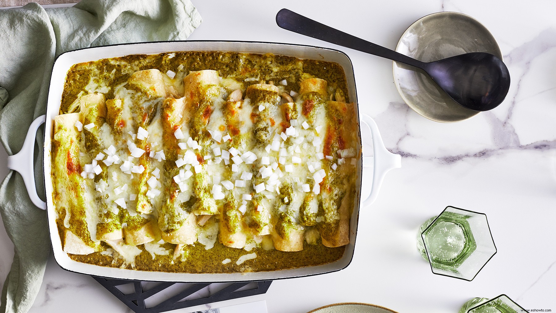 Enchiladas de Pollo en Salsa Verde 