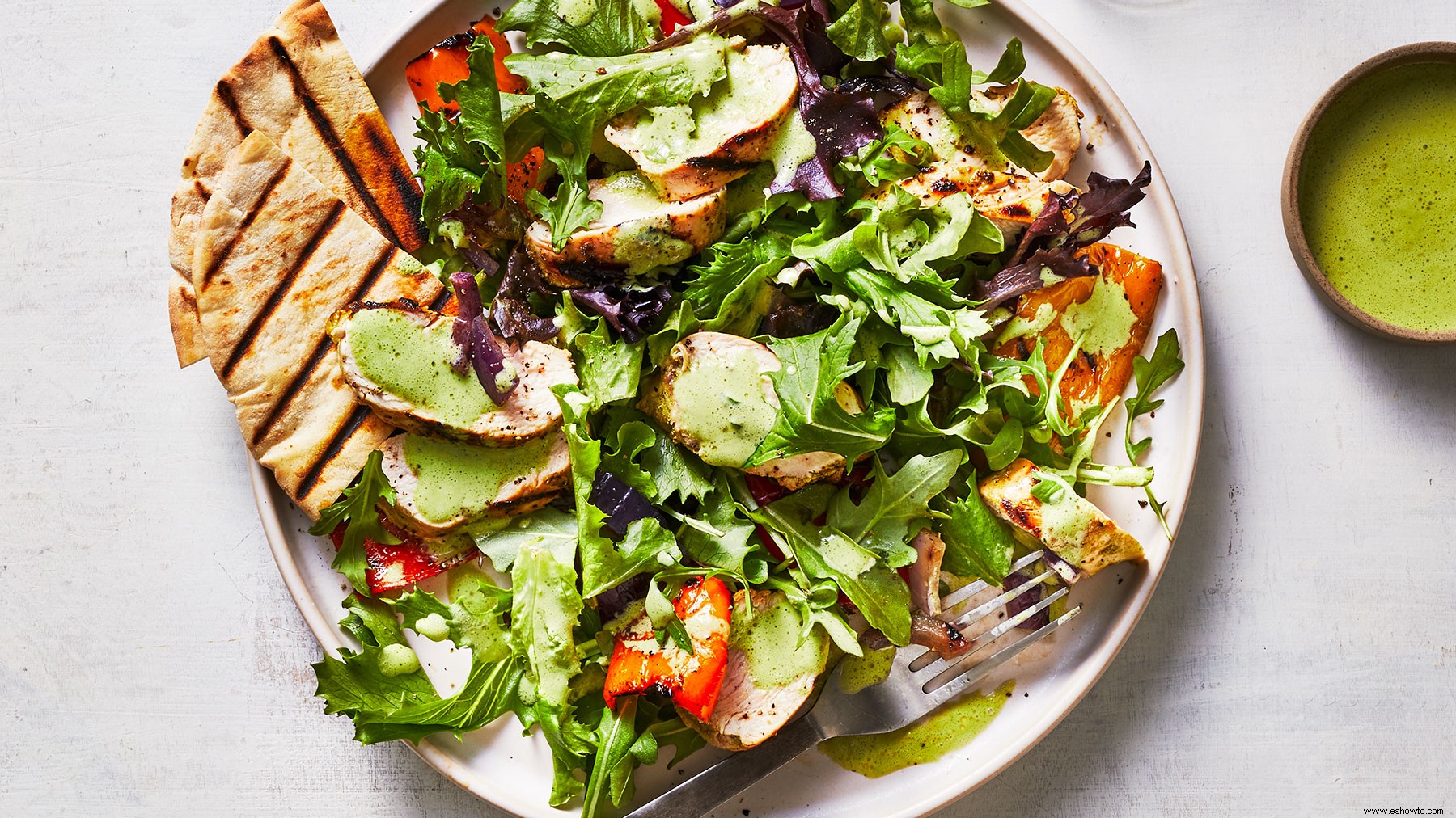 Ensalada De Pollo A La Parrilla Y Pimientos 