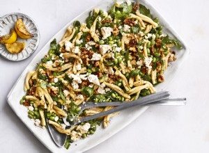 Ensalada de Pasta con Edamame, Nueces y Feta: Receta Fácil y Saludable