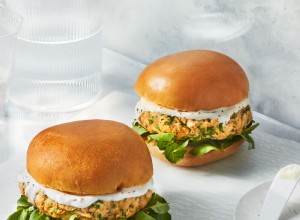 Hamburguesas Rápidas de Salmón en Lata: Fáciles, Nutritivas y Económicas