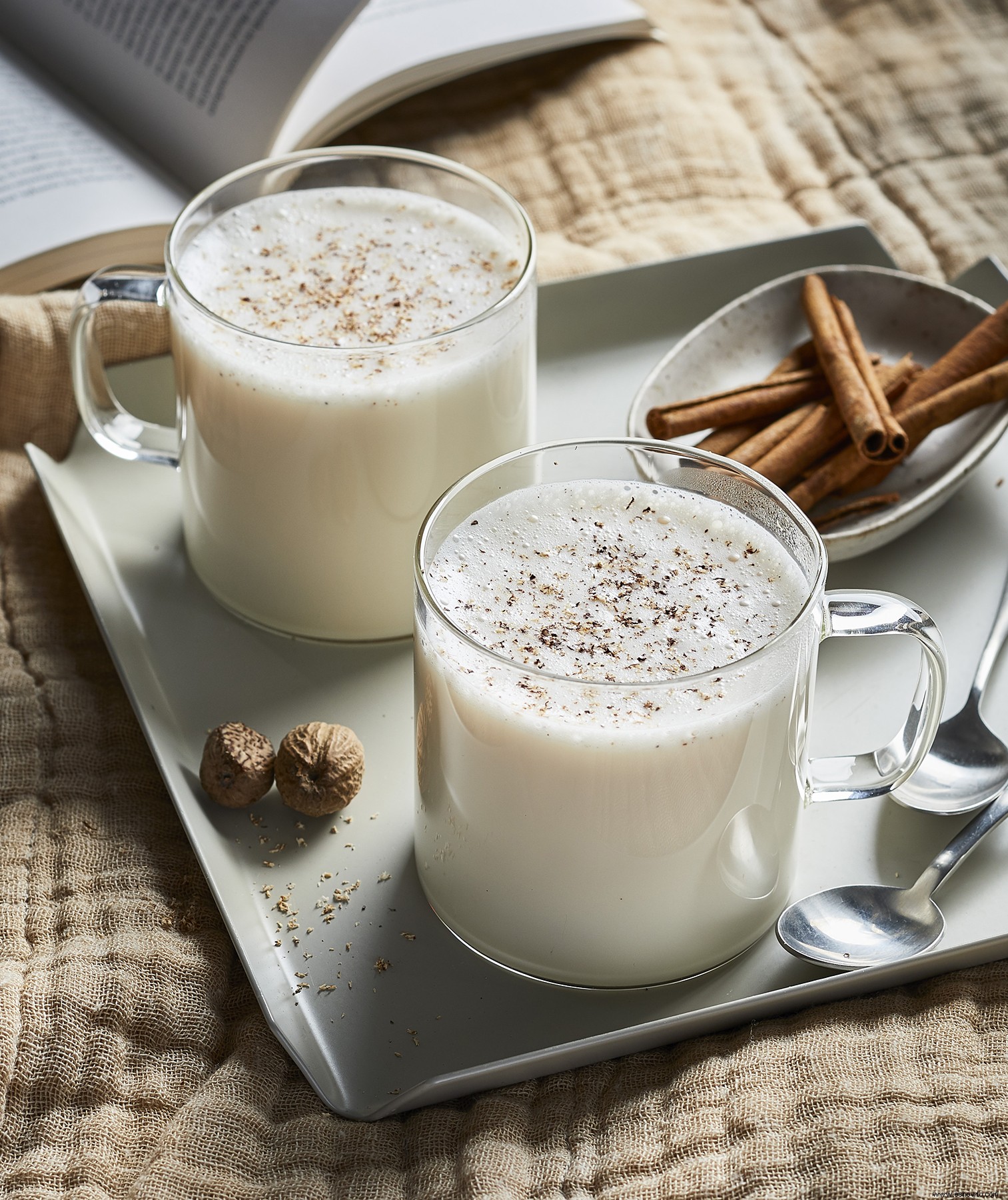 Leche de almendras y vainilla especiada 