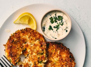 Tortitas de Atún con Rémoulade: Receta Gourmet Rápida en 15 Minutos