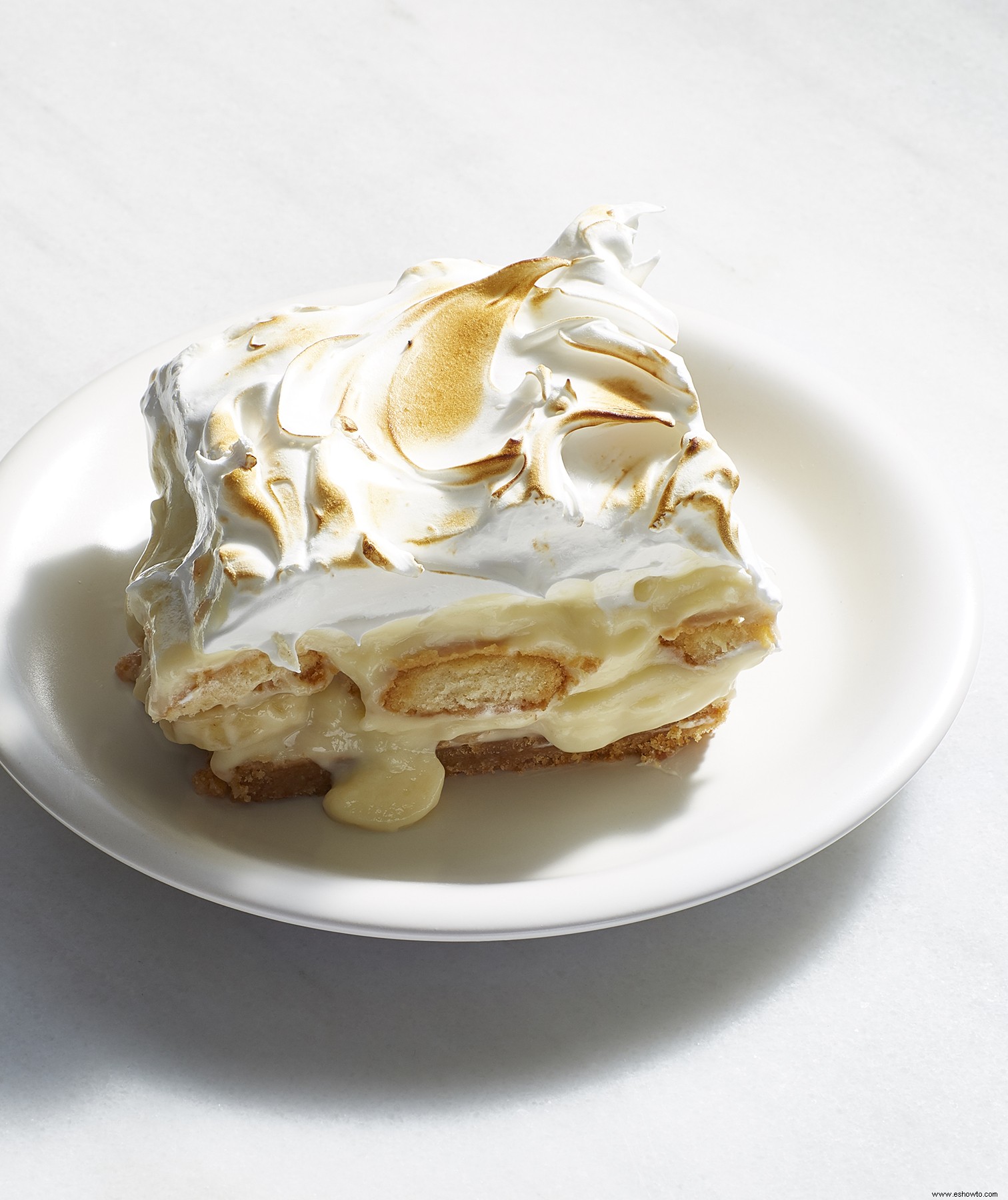 Barritas De Pastel De Pudín De Plátano Con Merengue 