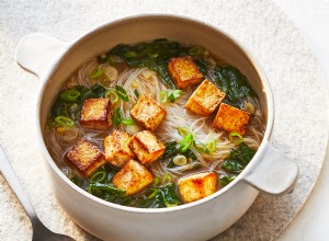 Sopa de Fideos con Tofu Crujiente: Receta Vegana Sabrosa y Saludable