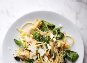 Pasta Rápida con Alcachofas Marinadas y Parmesano: Receta en 20 Minutos
