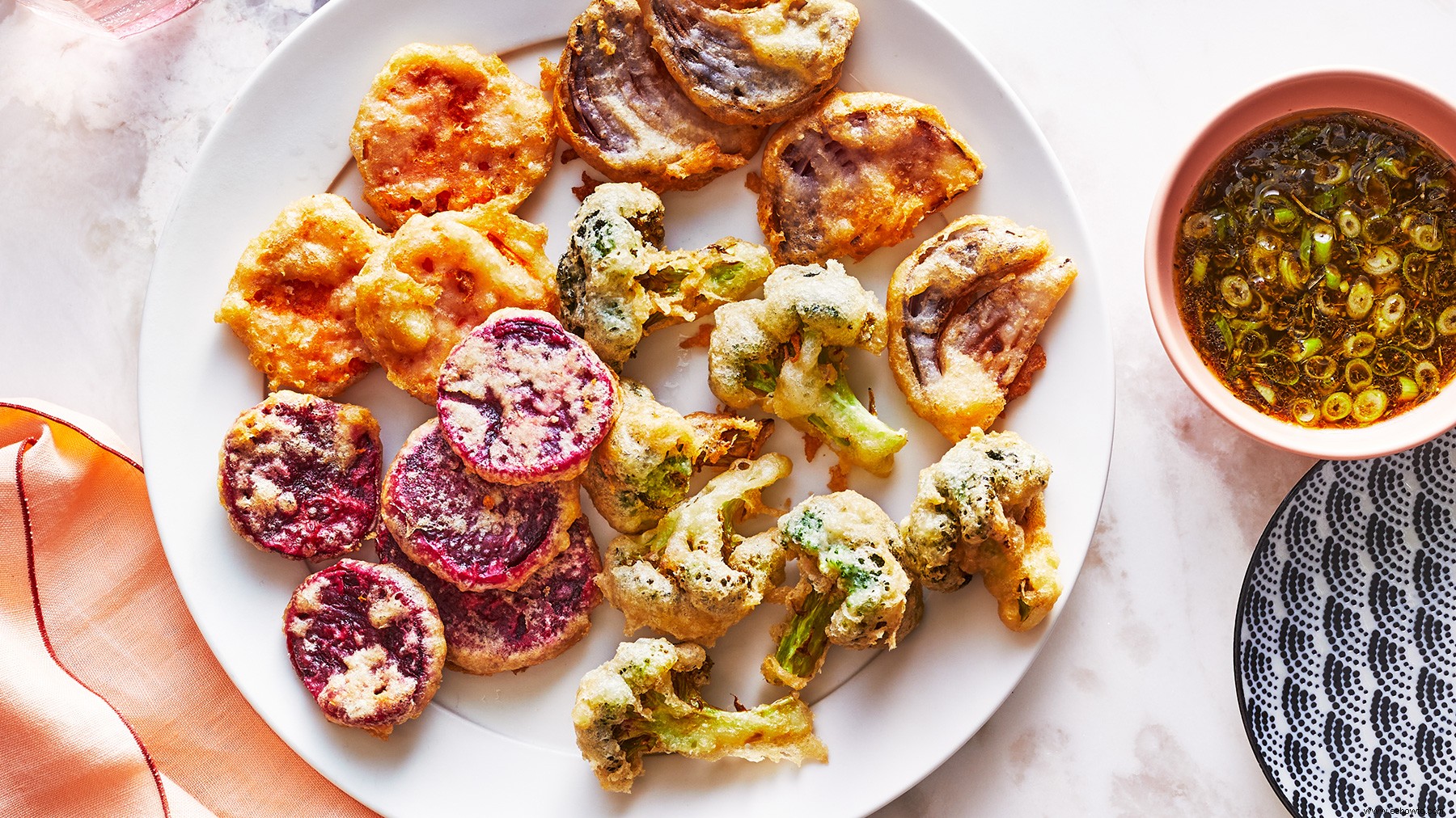 Vegetales Tempura Con Salsa De Soja Y Limón 